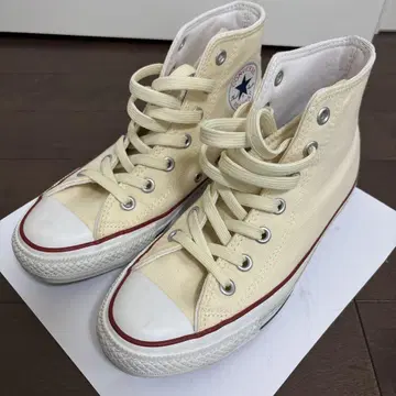 컨버스 하이컷 스니커즈