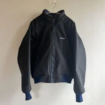 새상품급 80년대 Patagonia USA 쉘드 신틸라 블랙