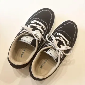 [거의 새 상품] 루무톤 메이트 스니커즈 23.5cm