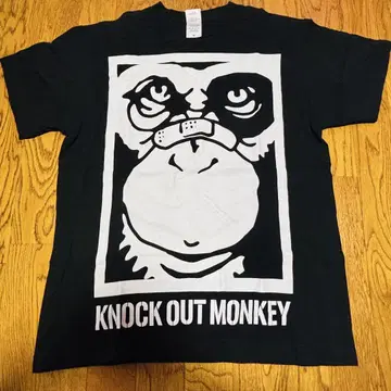 KNOCK OUT MONKEY 티셔츠 M 사이즈