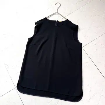 두지엠 클라세 트리아세 조젯 블라우스 네이비