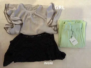 상의 2개 하의(미사용 새상품) 1개 세트 GRL INGNI