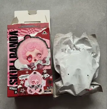 POPMART SKULLPANDA 키링