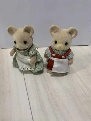 초기 실바니안 패밀리 쥐 부부