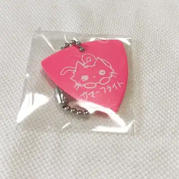 히토리 에 피크 키링 퍼머시 고양이