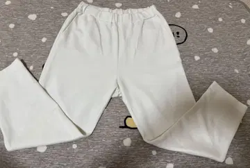 일본제 mizui ro ind 화이트 캐주얼 팬츠