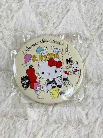 산리오 레이와 캔뱃지