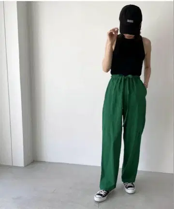 via j 비아 제이 개더 끈 테이퍼드 팬츠 이지 팬츠 마 혼방