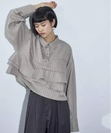 THE YOn 크롭 셔츠