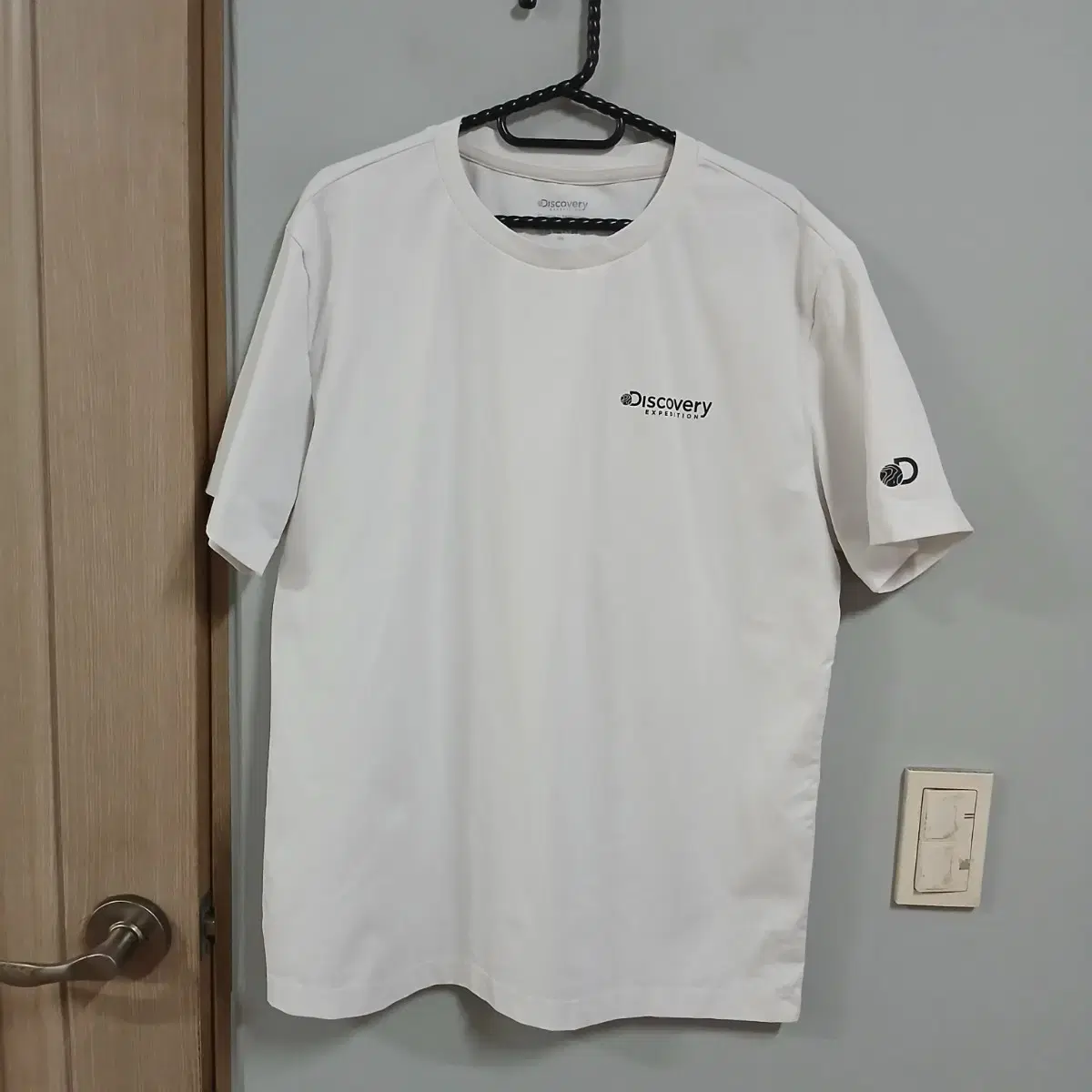 Discovery Expedition Spandex Short Sleeve Men's Size 105