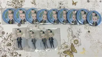 트위스티 세베크 쯔무쯔무 캔뱃지 아크릴 스탠드