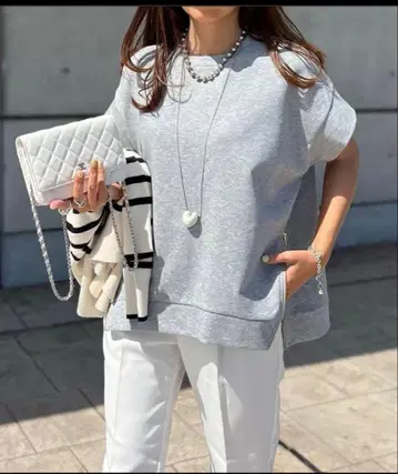 Emma Taylor 사이드 지퍼 크루넥 풀오버