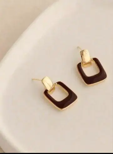골드 브라운 스퀘어 귀걸이