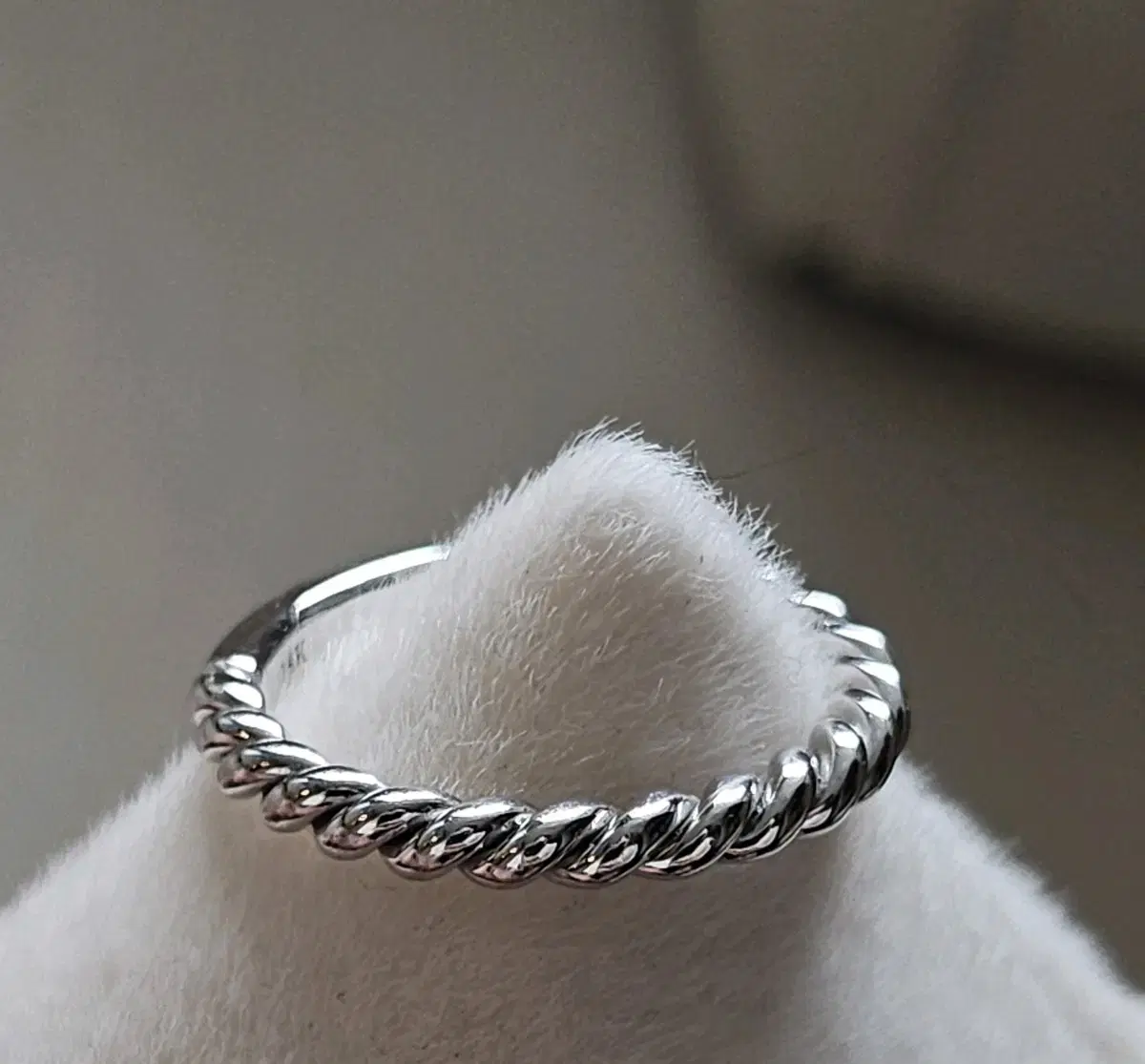 White Gold 14k Twisted vahn