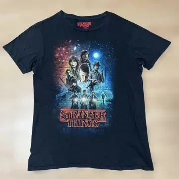 Stranger Things 티셔츠 M 사이즈