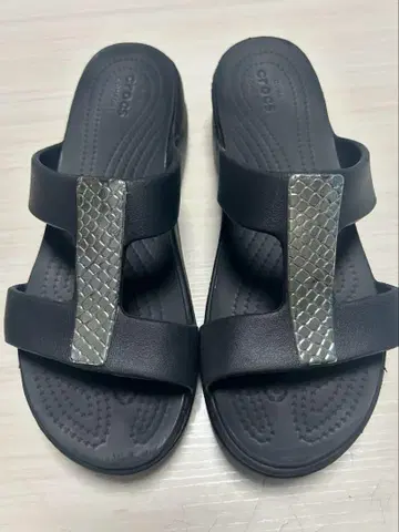 크록스 여성용 웨지 샌들