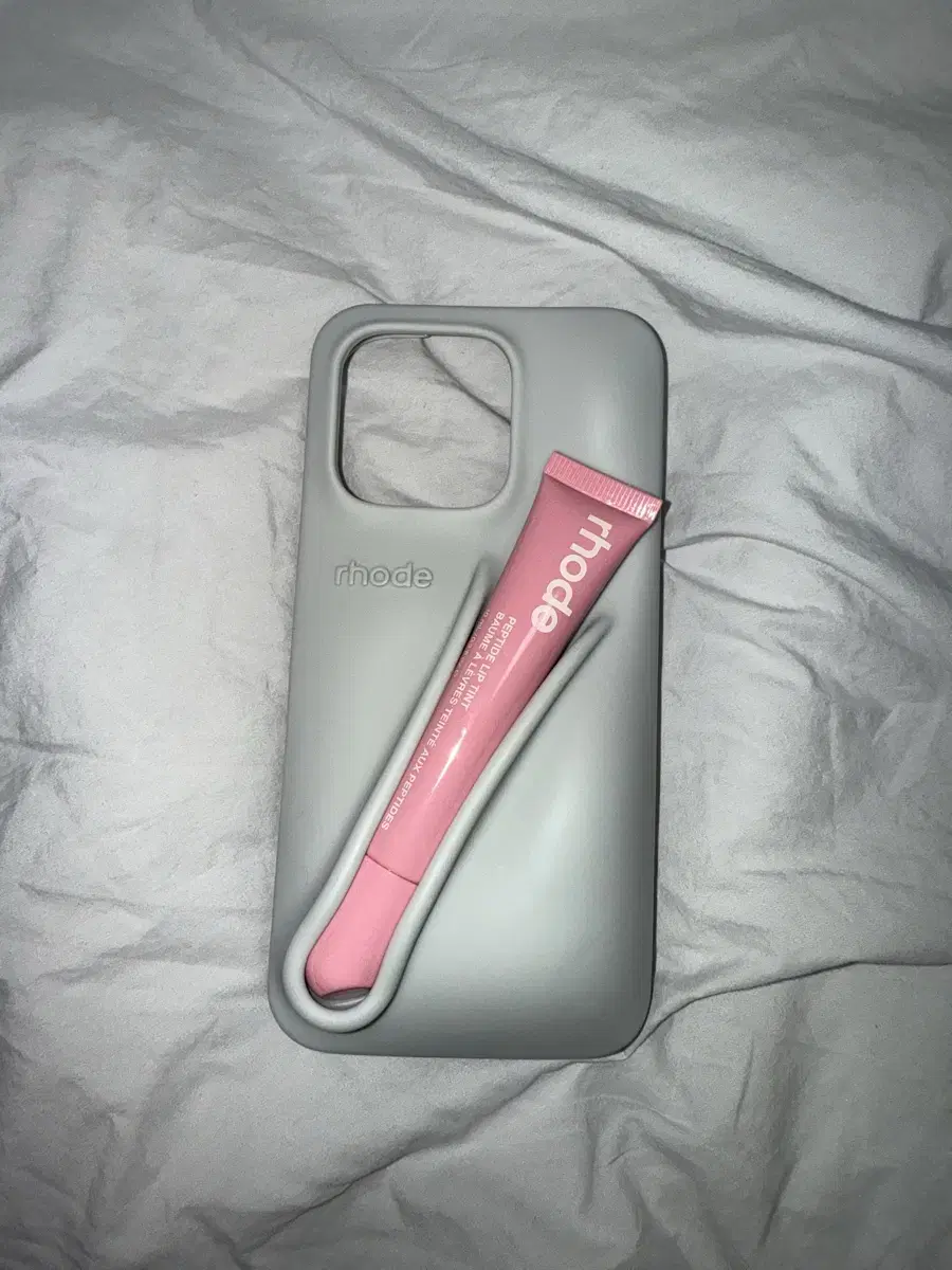 Rhode skin iPhone 16 Pro Case