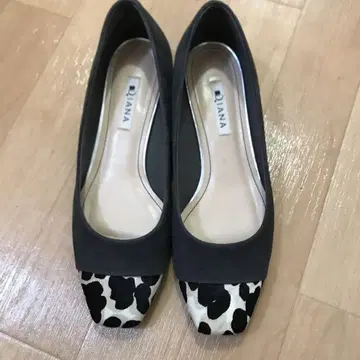 다이애나 레오파드 플랫 펌프스 25cm