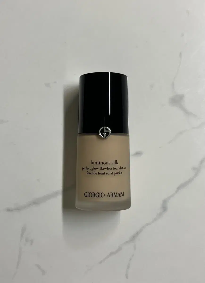 Giorgio Armani Luminous Silk Foundation No. 2