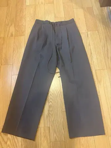 릴랙스 2022aw 그레이 슬랙스