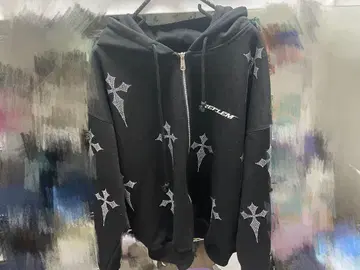 REFLEM 큐빅 후드티 십자가