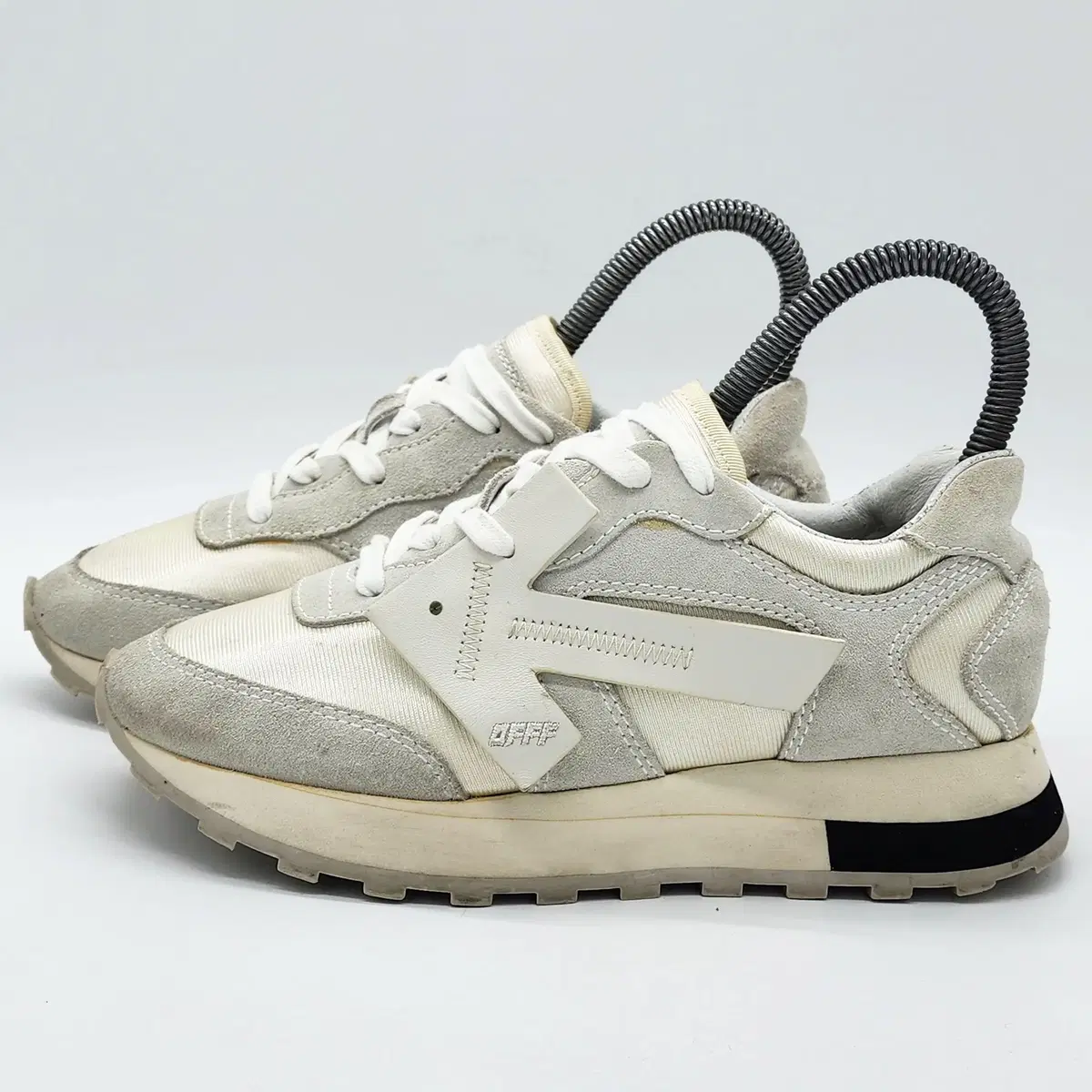 Off-white™️ Women's Runner Arrow Trainer White (35)