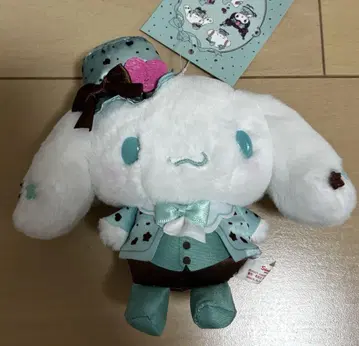 산리오 초코 민트 마스코트 홀더 시나몬 시나모롤