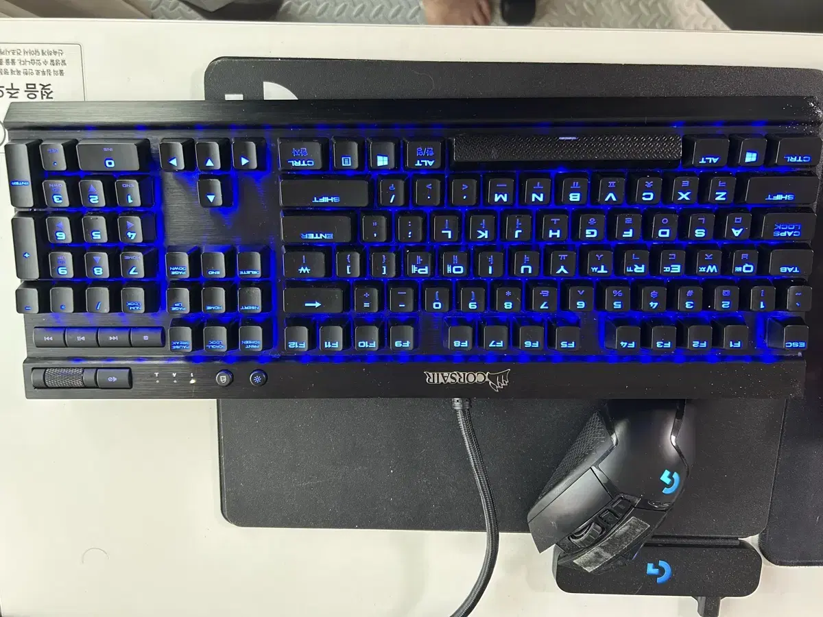 Corsair K70 LUX Red Switch