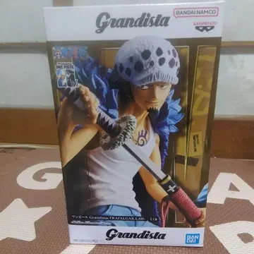 Grandista 트라팔가 로우 피규어