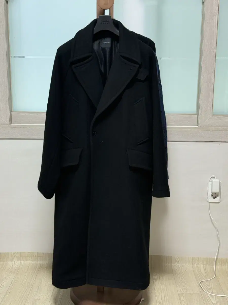 Moif Functional Uniform TRC Coat: Black Felt / 1(S)