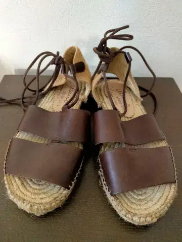 GAIMO (가이모) 스페인산 천연 가죽 샌들 24cm 정도