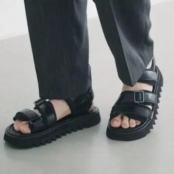 리돔 샌들