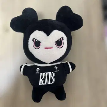 TWICE 블랙 러블리 닛산 업그레이드 혜택
