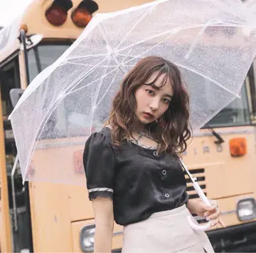 라인 빈티지 새틴 블라우스