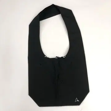 ROA 숄더 백