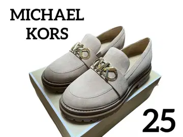 마이클코어스 MICHAEL KORS 베이지 스웨이드 통굽 로퍼