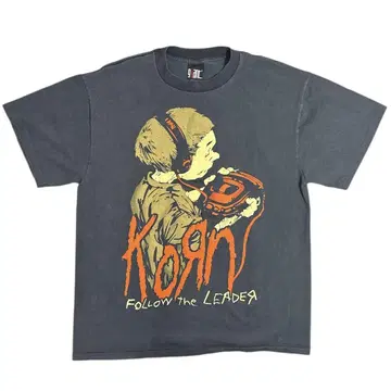 KORN 콘 어깨 너비 54 가슴 너비 56 소매 길이 21 기장 75