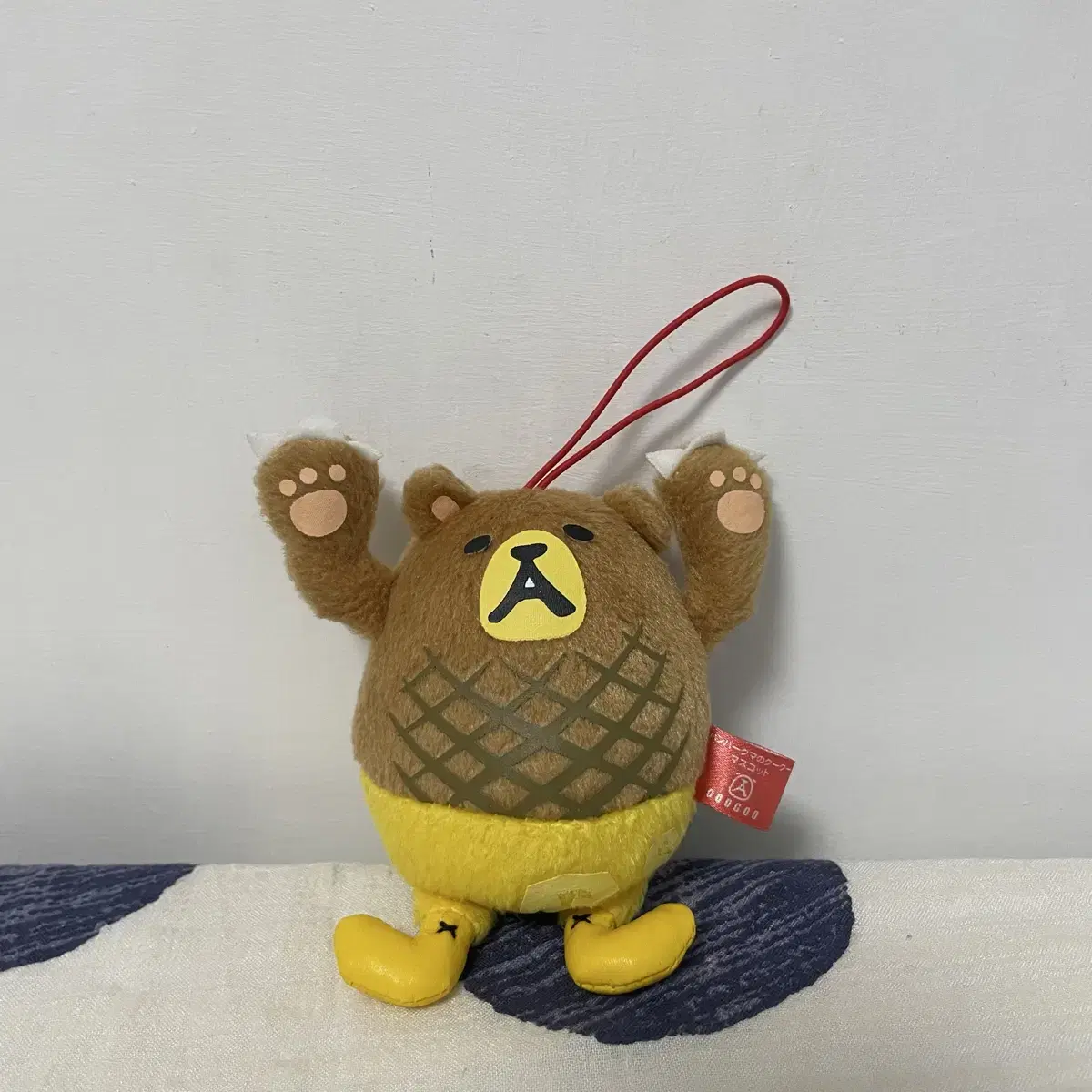 만세하는 권투 곰 인형