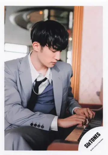 SixTONES 나 제시 공식 사진*1장