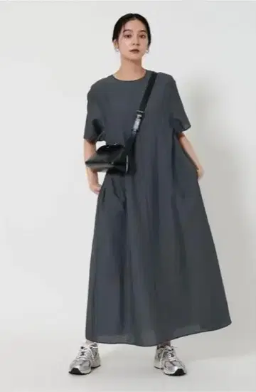 택 포함 UNITED ARROWS 시어 백 리본 원피스