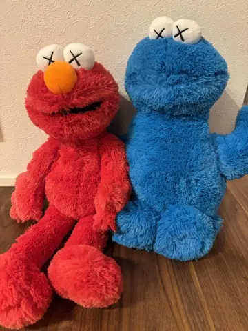 KAWS 세서미 스트릿 봉제 인형 미사용 새상품