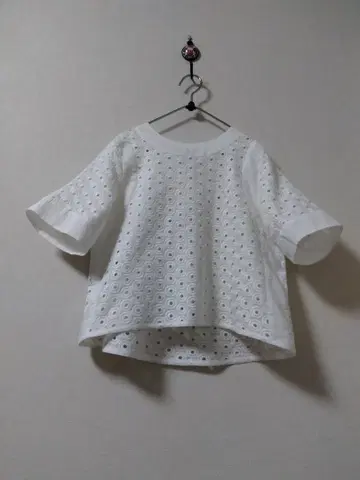 이네드 INED 코튼 레이스 블라우스