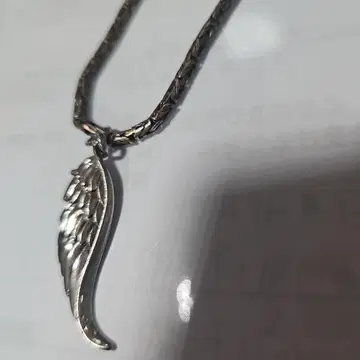 실버 깃털 펜던트 목걸이