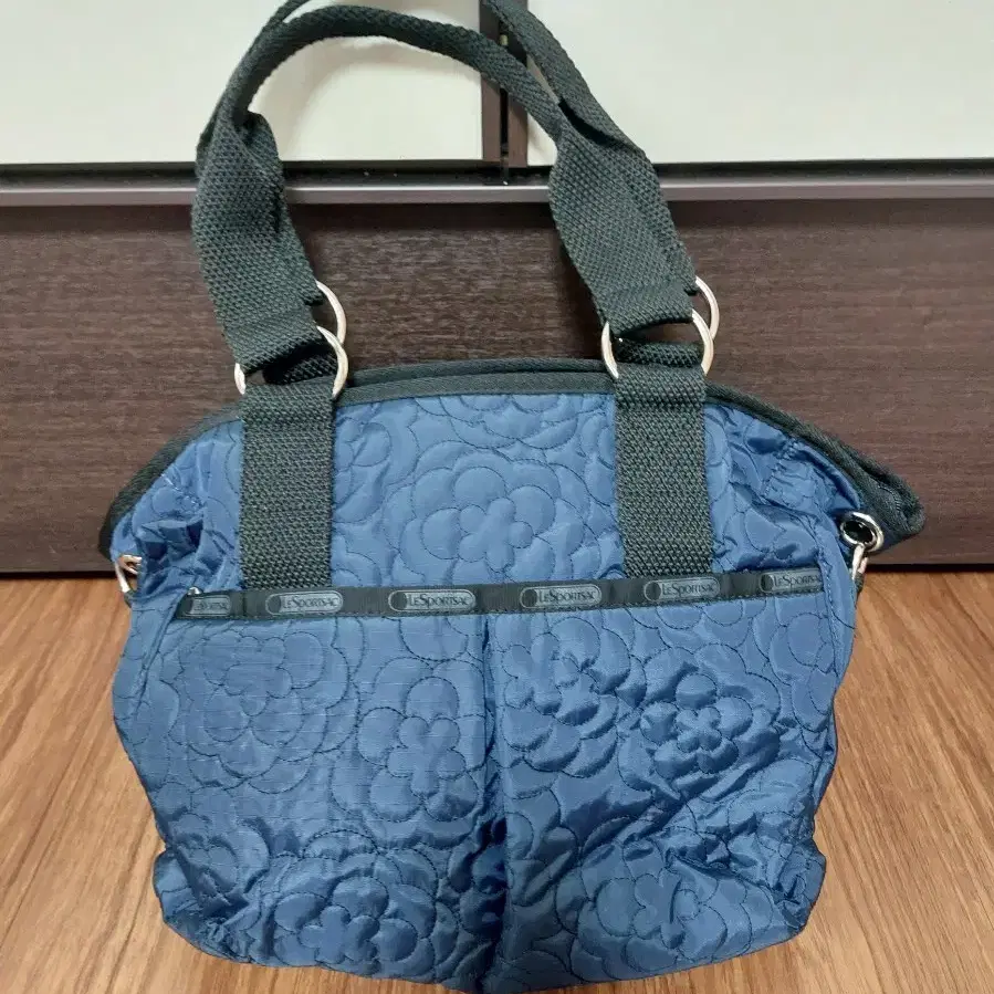 【BOLSAC】poppy bucket bag _ moonlight COACH Poppy BLACK Patent Leather 3D FLOWER Convertible