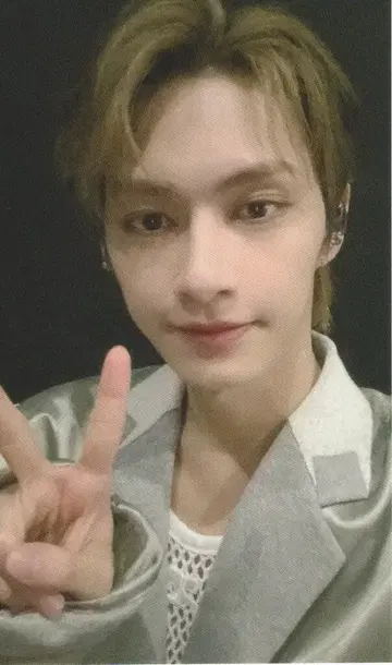 SEVENTEEN UMS 회장에서 한정판 JUN FML 오사카