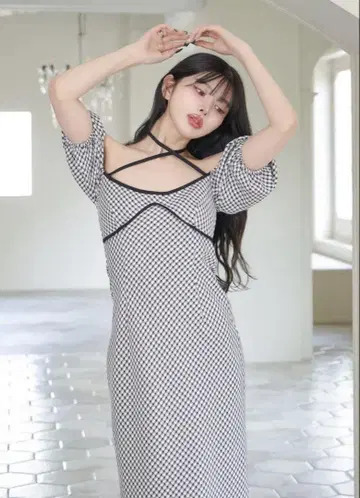다리치 파이핑 체크 롱 원피스