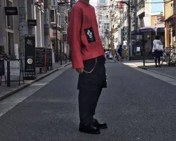 지다 패치 롱 슬리브 티셔츠 레드 1