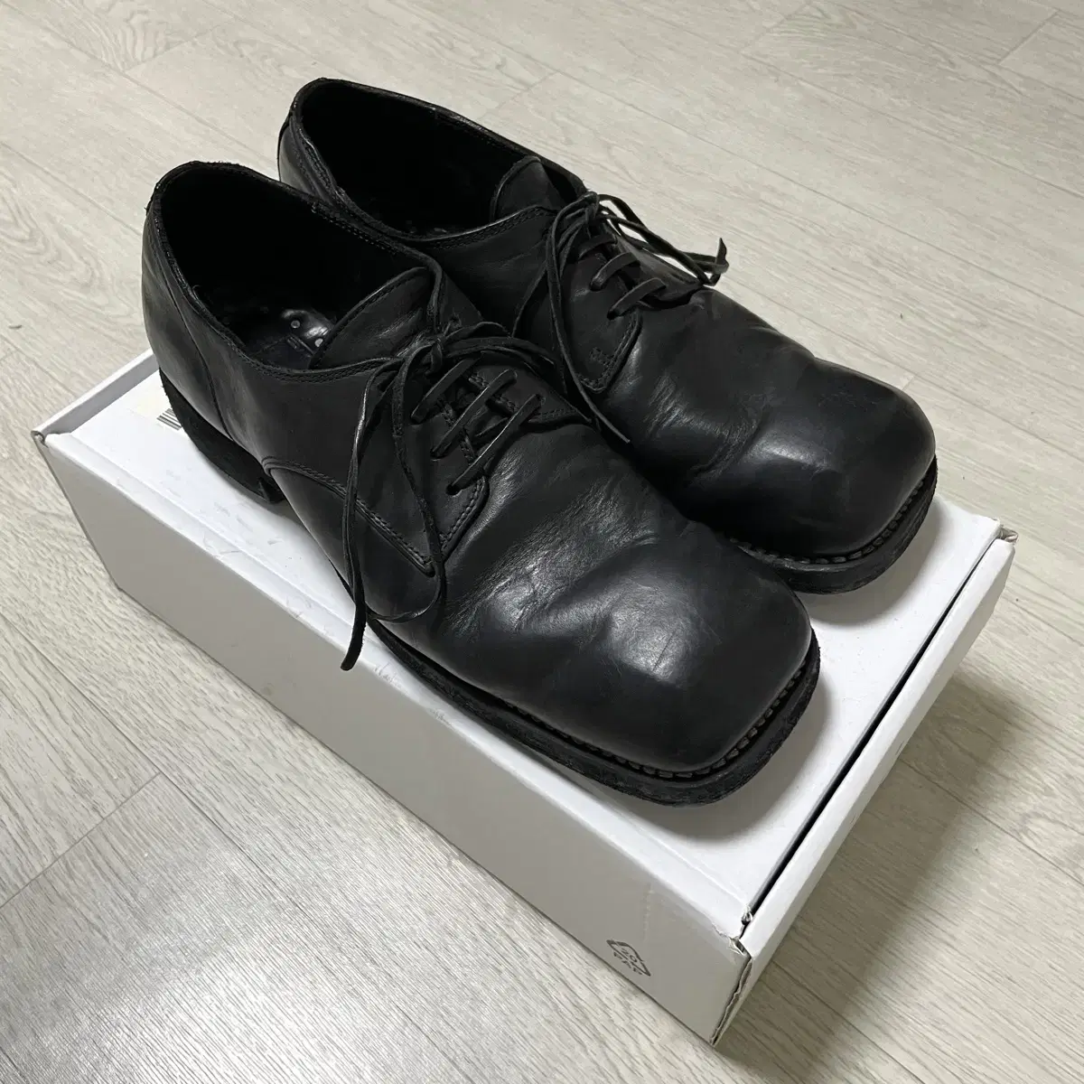 [43] 구이디 스퀘어토 HORSE FULL GRAIN