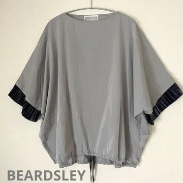 새상품급 BEARDSLEY 비어즐리 소매 플리츠 블라우스 프리 사이즈