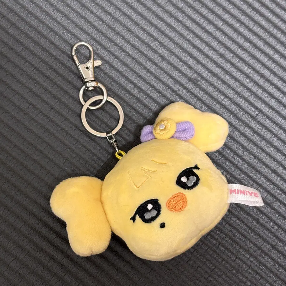 Minive Naori Face Keyring Ive lay Goods